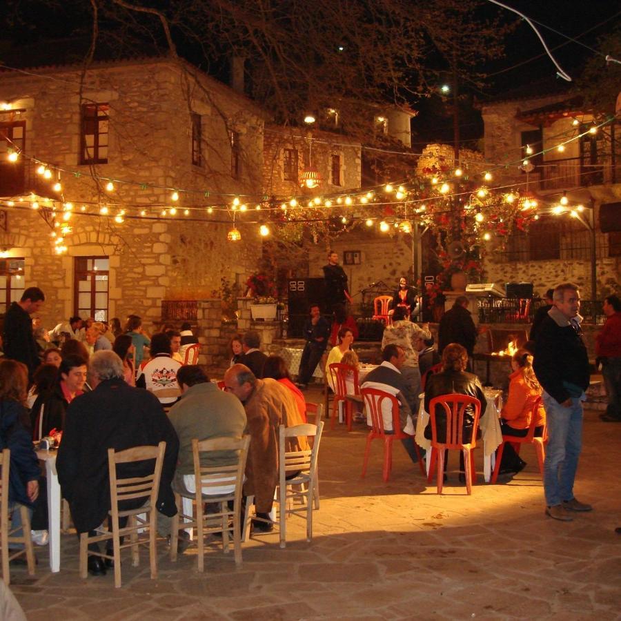 Hotel Ξενωνασ Σελινουντα Kosmás Exterior foto