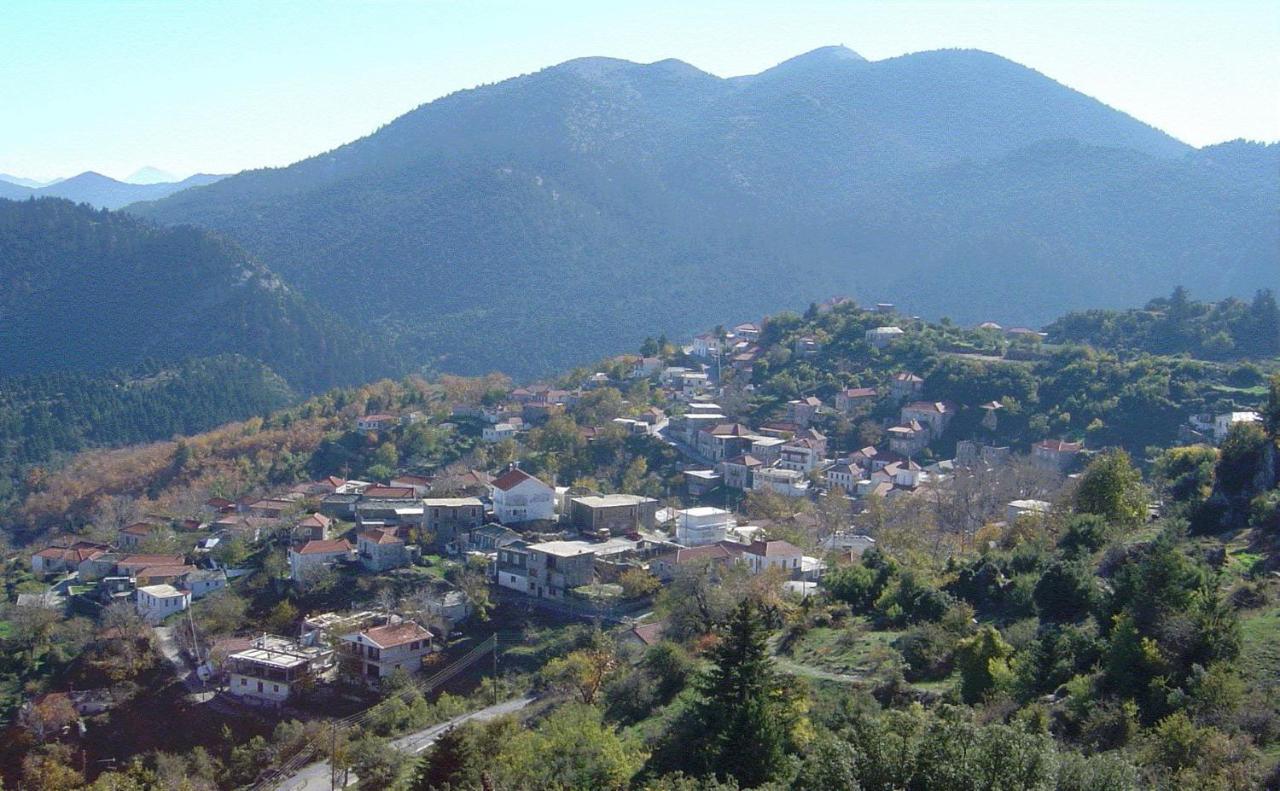 Hotel Ξενωνασ Σελινουντα Kosmás Exterior foto